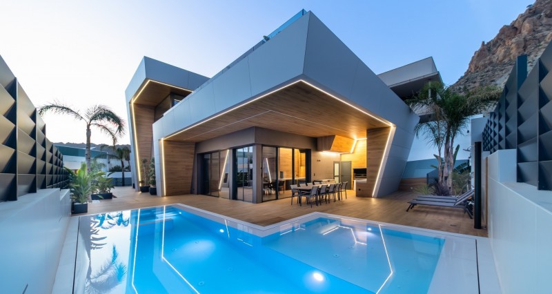 Excalibur House