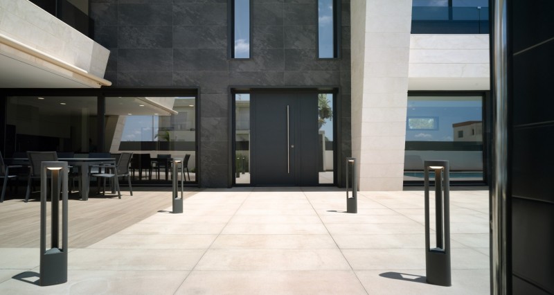 Line House