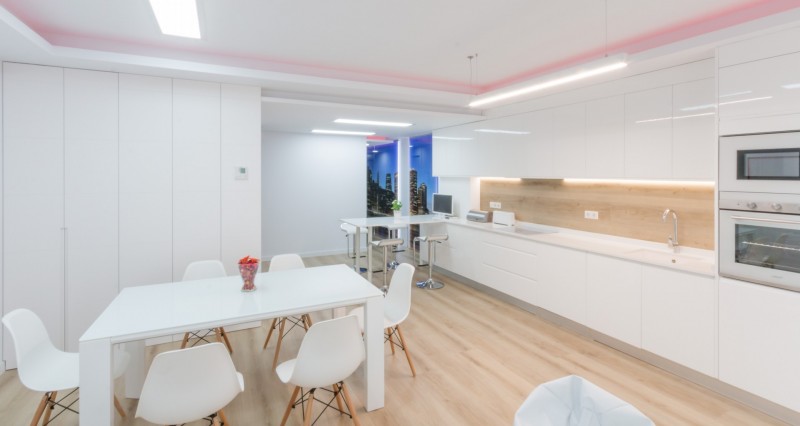 R Loft